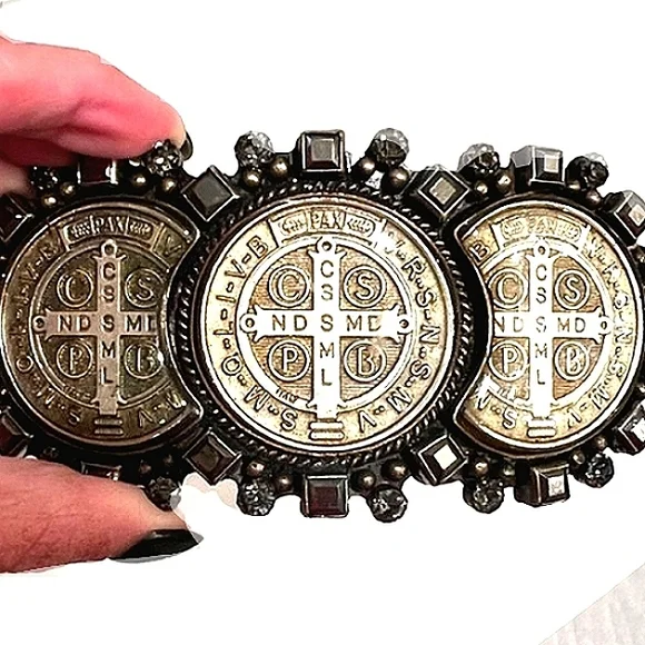 Virgins Saints & Angels | Accessories | Virgins Saints  display picture 3